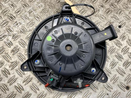 Heater blower motor OPEL INSIGNIA A Sports Tourer (G09) 2.0 CDTI (35) | BP29825896M62