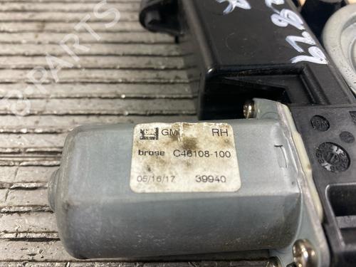 Right front window motor OPEL ASTRA K Sports Tourer (B16) 1.6 CDTi (35) | BP24604270E20