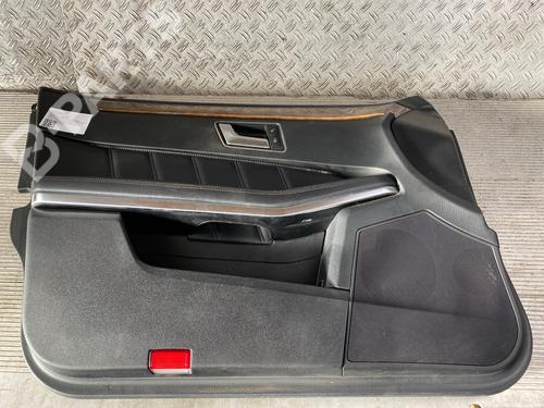 Used Left front door panel Left front door panel MERCEDES-BENZ E-CLASS T-Model (S212) E 350 BlueTEC 4-matic (212.294) (252 hp) 10935969 10935969