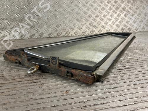 Front right quarter glass MERCEDES-BENZ HECKFLOSSE (W110) 190 C (110.010) | BP15673755C112 