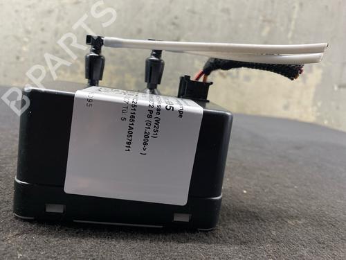 central-lock-pump-mercedes-benz-r-class-w251-v251-2005-2006-2007-2008-2009-2010-2011-2012-2013-2014-2015-2016-2017-38049382 main image