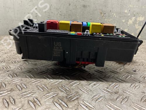Fuse box OPEL VECTRA C GTS (Z02) 3.2 V6 (F68) | BP29528086E1 