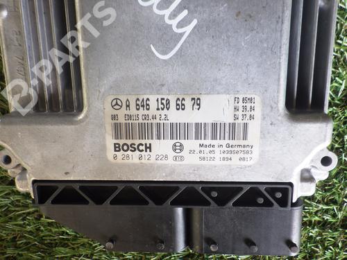Engine control unit (ECU) MERCEDES-BENZ C-CLASS (W203) C 200 CDI (203.007) | BP4920598M57 