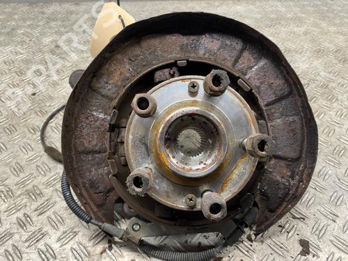 Used Left rear steering knuckle HYUNDAI SANTA FÉ II (CM) 2.2 CRDi 4x4 (155 hp) 27520453