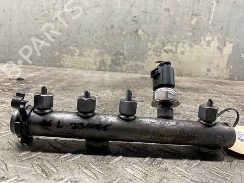 Used Injection rail Injection rail 38238908 38238908
