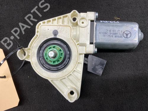 Used Right rear window motor Right rear window motor MERCEDES-BENZ S-CLASS (W221, V221) S 350 4-matic (221.087, 221.187) (272 hp) 35958064 35958064