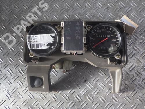 Instrument cluster ISUZU TROOPER I Open Off-Road Vehicle (UBS) 2.6 i (UBS17) (116 hp) 6896013