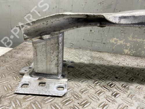 Front bumper reinforcement AUDI A3 Limousine (8VS, 8VM) 1.0 TFSI | BP32476182C109