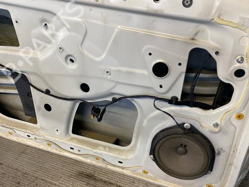 Left front door FORD KA (RU8) 1.2 | BP19112760C2 