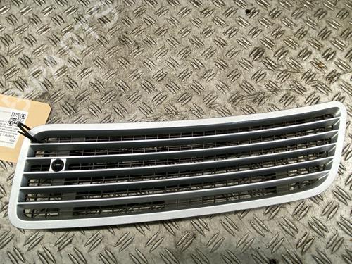 Used Grille Grille MERCEDES-BENZ S-CLASS (W221, V221) S 350 4-matic (221.087, 221.187) (272 hp) 35958074 35958074