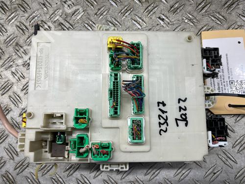 Sikringsdåse HONDA JAZZ III (GE_, GG_, GP_, ZA_) 1.2 (GG1) | BP30730469E1 