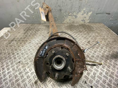 Used Right rear steering knuckle Right rear steering knuckle TOYOTA RAV 4 III (_A3_) 2.2 D 4WD (ALA30_, ALA30R) (136 hp) 33847008 33847008