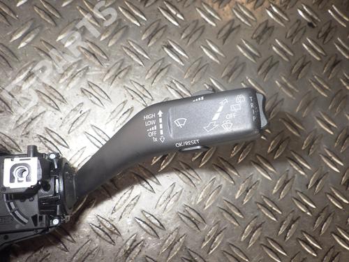 Used Switch SKODA OCTAVIA II Combi (1Z5) 1.9 TDI (105 hp) 4926562