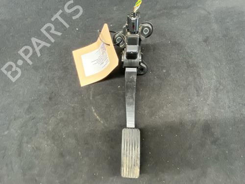 Used Pedal Pedal 37702886 37702886