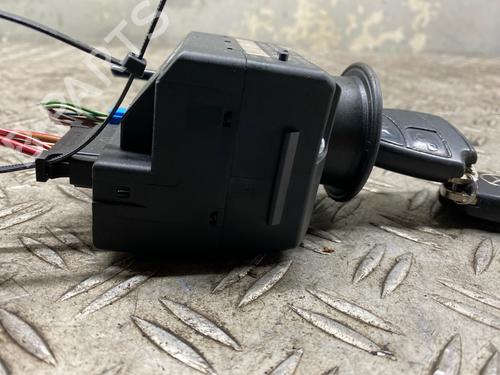Ignition barrel MERCEDES-BENZ E-CLASS T-Model (S211) E 280 T CDI (211.220) | BP29483521M48 