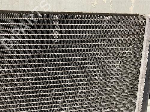 Water radiator VW PASSAT B6 Variant (3C5) 2.0 TDI | BP31754873M31 - Image 3