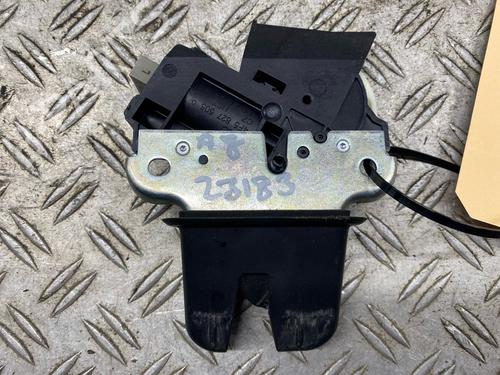 Serrure hayon AUDI A8 D3 (4E2, 4E8) 4.2 TDI quattro (326 hp) 29917891