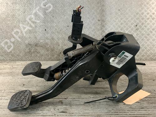 Pedal MERCEDES-BENZ B-CLASS Sports Tourer (W245) B 180 CDI (245.207) | BP23105633I4 
