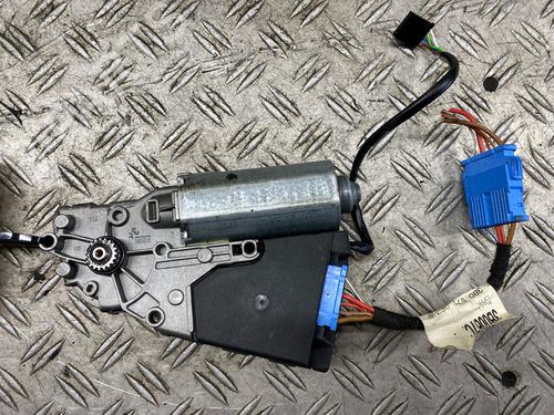 Moteur du toit ouvrant Moteur du toit ouvrant 36952172 36952172
