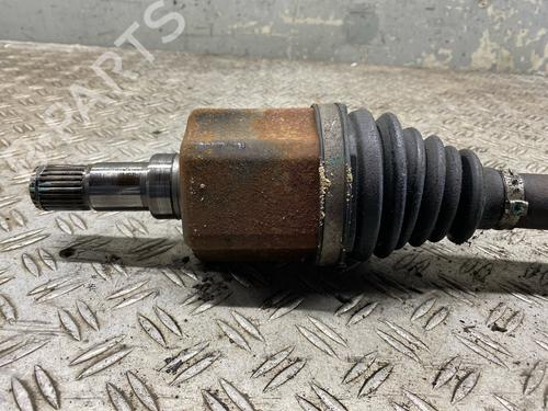 Left front driveshaft FORD KUGA I 2.0 TDCi 4x4 | BP31663199M38 