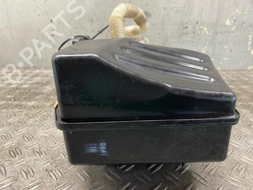 Windscreen washer tank VW GOLF PLUS V (5M1, 521) 1.6 TDI | BP26440073C113 