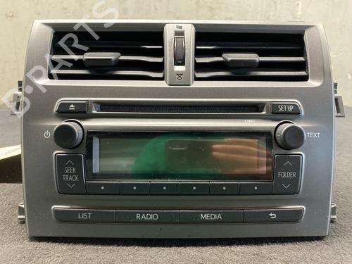 Auto-radio Auto-radio SUBARU TREZIA 1.4 D (90 hp) 34281637 34281637