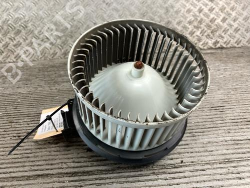 Used Heater blower motor VW UP! (121, 122, BL1, BL2, BL3, 123) 1.0 (60 hp) 17704475