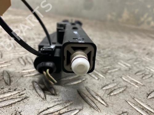 Spryskiwacz reflektora AUDI A8 D3 (4E2, 4E8) 4.2 TDI quattro | BP29936967E17