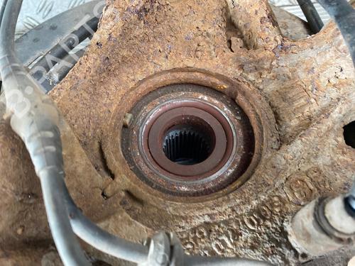 Right rear steering knuckle VW TOUAREG (7LA, 7L6, 7L7) 3.0 V6 TDI | BP15108335M28 
