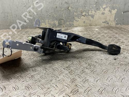 Used Clutch pedal Clutch pedal FORD GRAND C-MAX (DXA/CB7, DXA/CEU) 1.6 EcoBoost (150 hp) 34717752 34717752