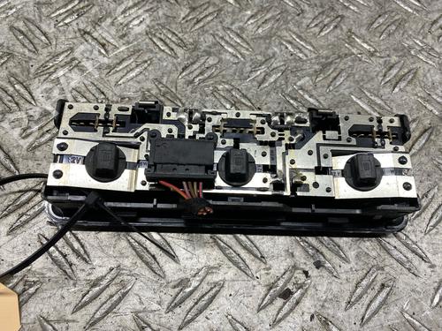 Interior roof light BMW X3 (E83) 3.0 d | BP24126618I8 