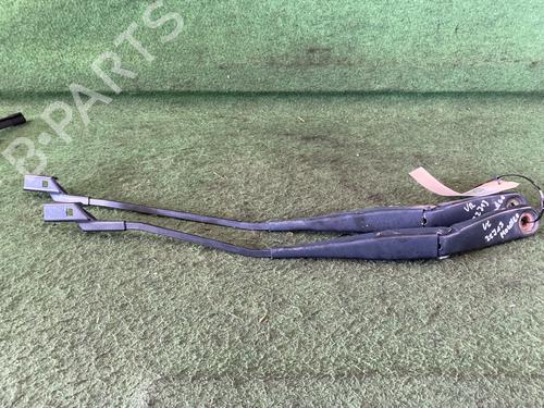 Used Front windshield wiper arm FORD MONDEO IV Turnier (BA7) 2.0 TDCi (140 hp) 19533382