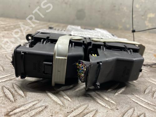 Engine control unit (ECU) FORD FOCUS III Turnier 1.0 EcoBoost | BP27273841M57 