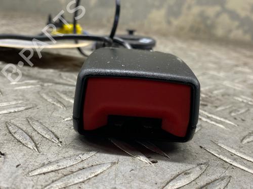 Used Seat buckle MERCEDES-BENZ A-CLASS (W169) A 170 (169.032, 169.332) (116 hp) 32305274