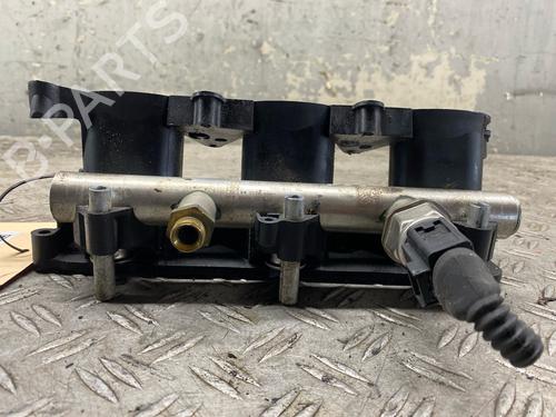 Used Injection rail Injection rail 39144978 39144978