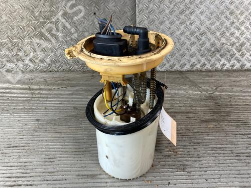 Pompe à carburant VW PASSAT B7 (362) 1.6 TDI (105 hp) 15766358