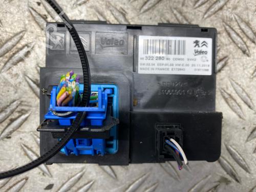 Module électronique OPEL CROSSLAND X / CROSSLAND (P17, P2QO) 1.2 (75) (131 hp) 31904219