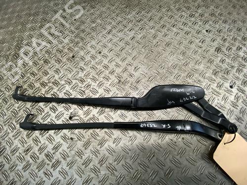 Used Front windshield wiper arm Front windshield wiper arm MERCEDES-BENZ S-CLASS (W221, V221) S 350 4-matic (221.087, 221.187) (272 hp) 36108585 36108585