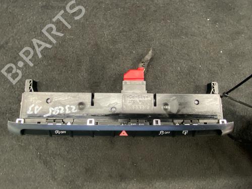 Switch AUDI A3 Limousine (8VS, 8VM) 1.0 TFSI | BP32421163I30