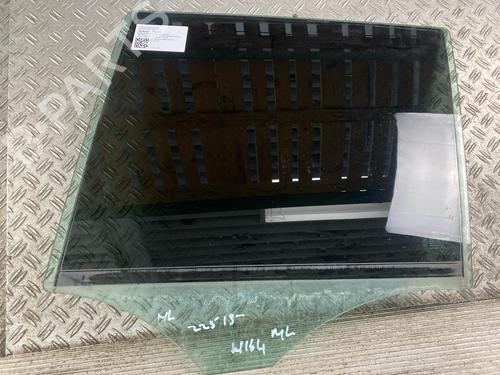 Panel rude bagtil venstre MERCEDES-BENZ M-CLASS (W164) ML 350 4-matic (164.186) (272 hp) 17043362