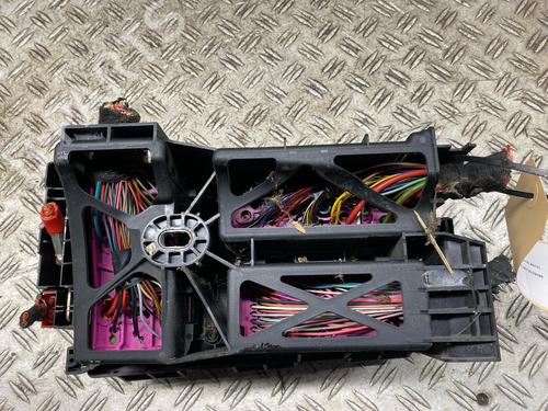 Fuse box OPEL ASTRA H Estate (A04) 1.3 CDTI (L35) | BP29813584E1 