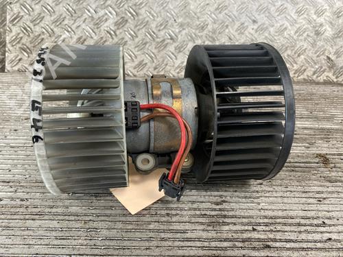 Heater blower motor BMW 3 Touring (E46) 320 d | BP17704411M62 