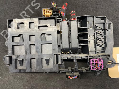 Fuse box AUDI A6 C6 Avant (4F5) 3.2 FSI | BP33623955E1 - Image 7