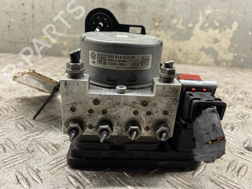 Used ABS pump AUDI A3 Limousine (8VS, 8VM) 1.0 TFSI (115 hp) 32476175