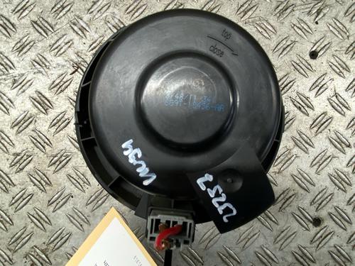 Heater blower motor FORD KUGA I 2.0 TDCi 4x4 | BP31668362M62