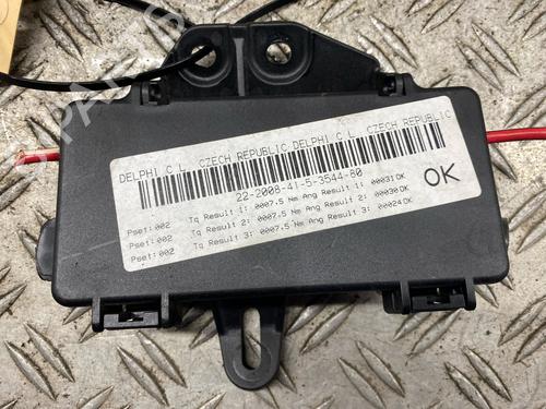 Scatola Fusibili AUDI A8 D3 (4E2, 4E8) 4.2 TDI quattro (326 hp) 29971835