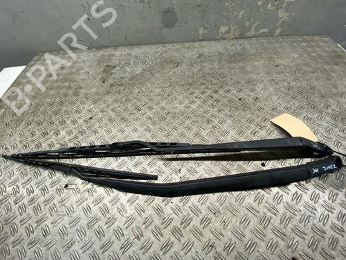 Vindspejlsviskerarm NISSAN PRIMERA Hatchback (P12) 2.0 (140 hp) 28064376