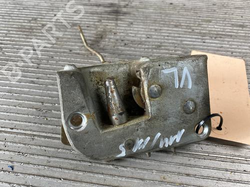 Used Front left lock MERCEDES-BENZ /8 (W114) 230.6 (114.015) (120 hp) 15527382