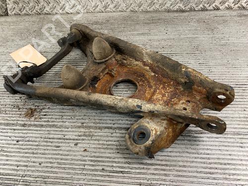 Left front suspension arm MERCEDES-BENZ /8 (W114) 230.6 (114.015) | BP17664700M12 