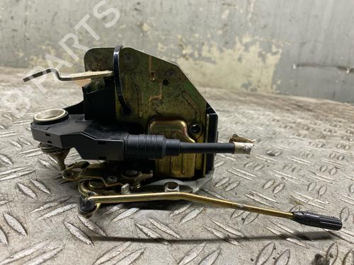 Used Front left lock Front left lock MERCEDES-BENZ E-CLASS (W124) E 220 (124.022) (150 hp) 36673779 36673779